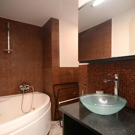 Apartment Rocamaura I C 1-4 *